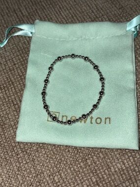 New Polished Silver Beaded Stretch Bracelet